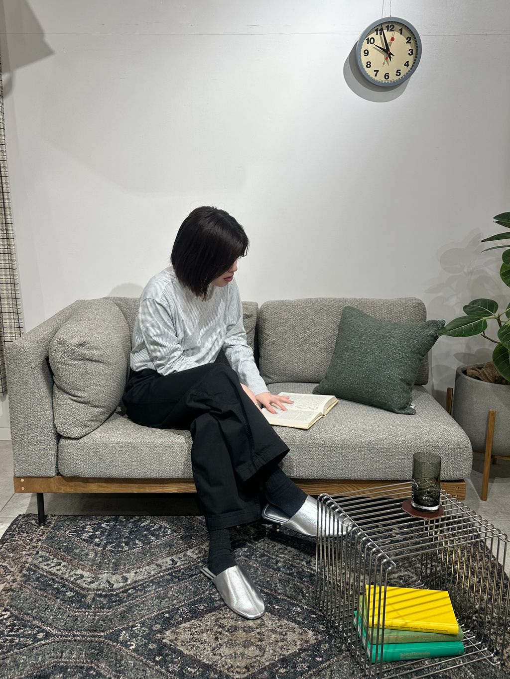 JOURNAL STANDARD FURNITURE