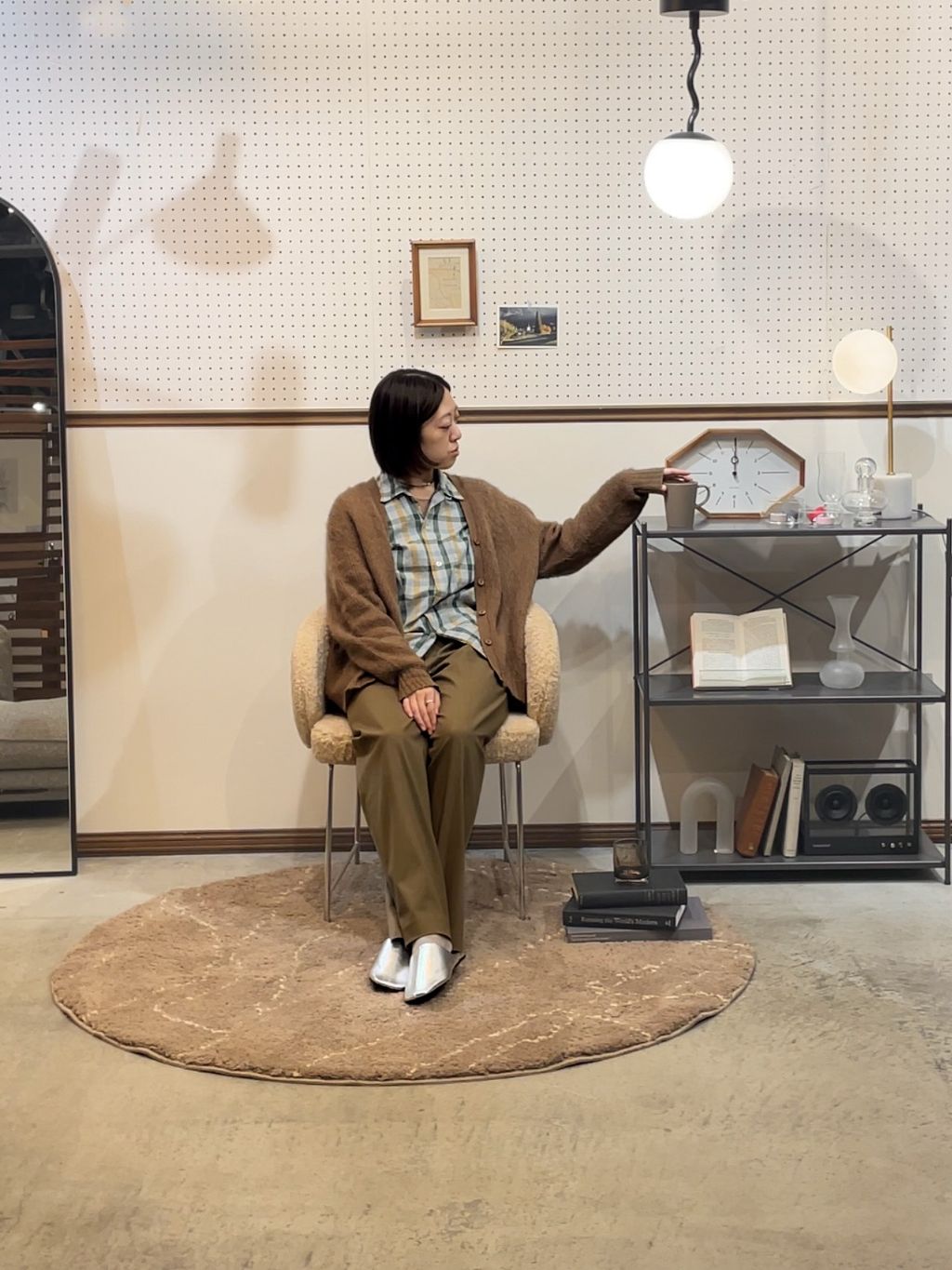 JOURNAL STANDARD FURNITURE