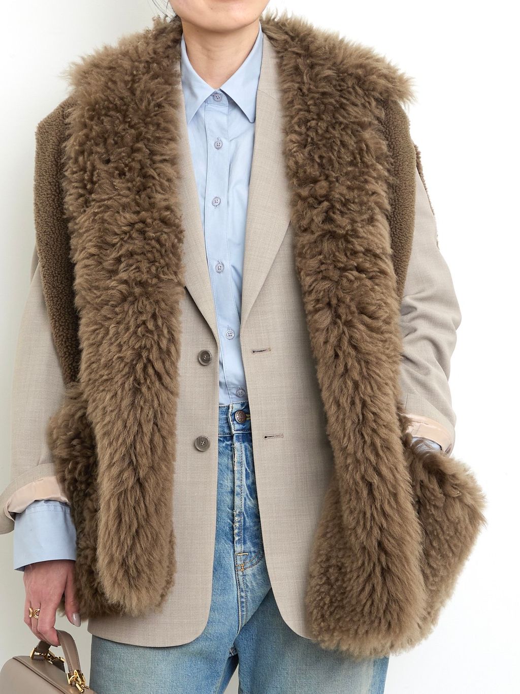 BLANCHA/ブランカ】 MOUTON VESTのコーディネートスナップ（STAFF.T