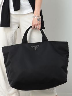 PRADA/プラダ】 tote w/pouch nylonのコーディネートスナップ（Sayaka