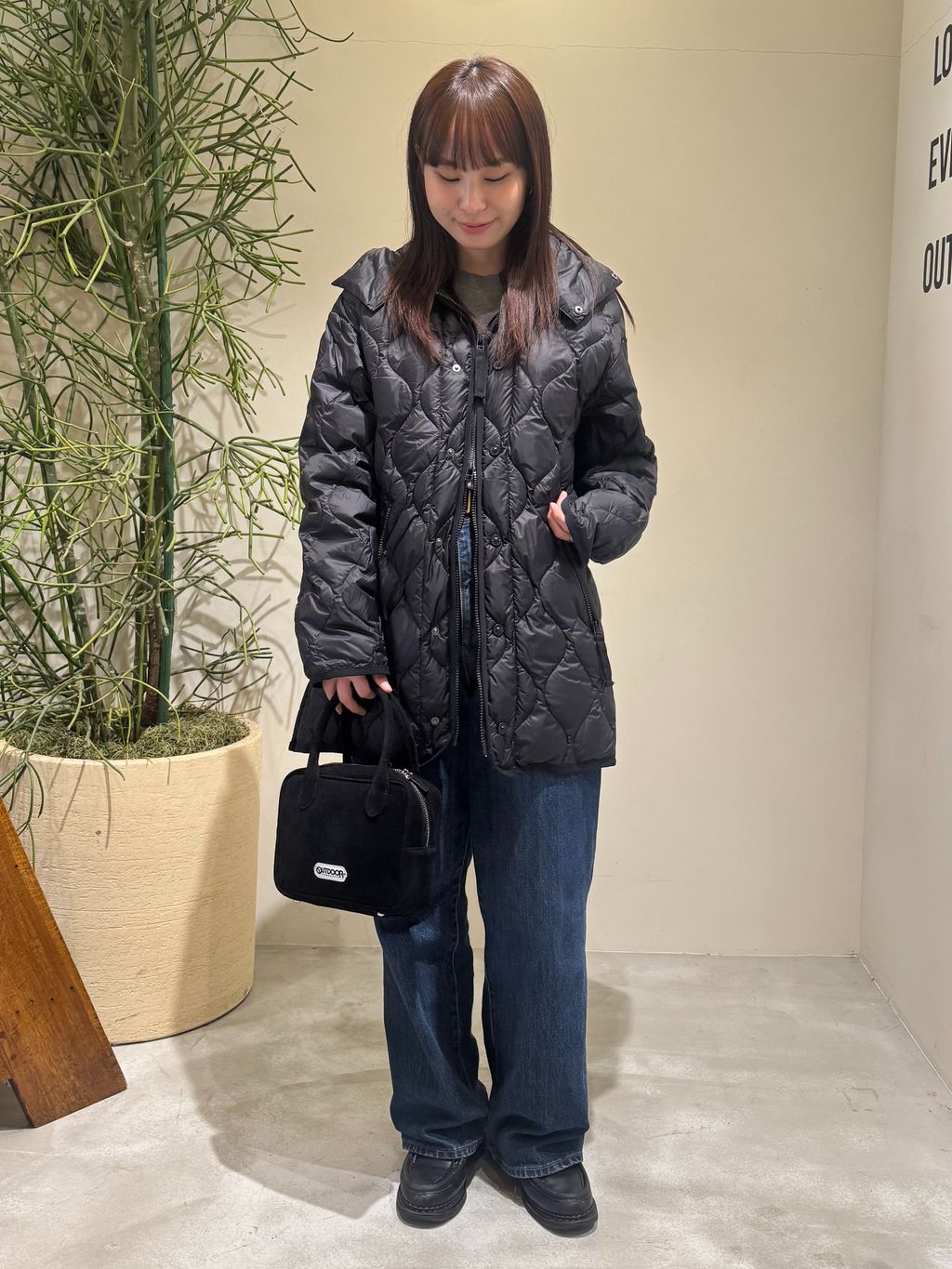 OUTDOOR PRODUCTS Usual Things