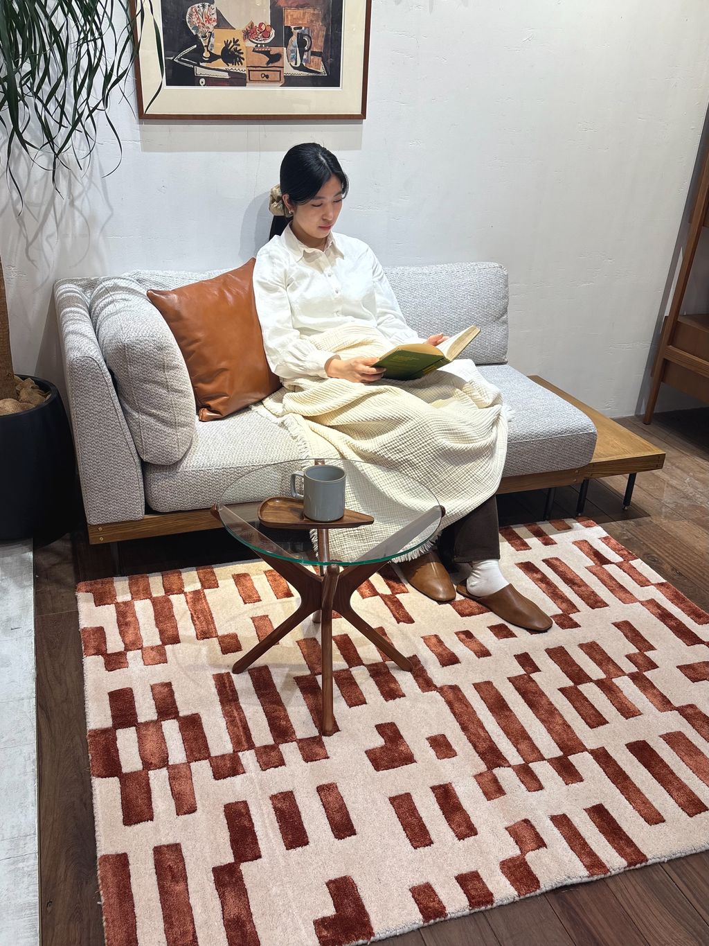 JOURNAL STANDARD FURNITURE