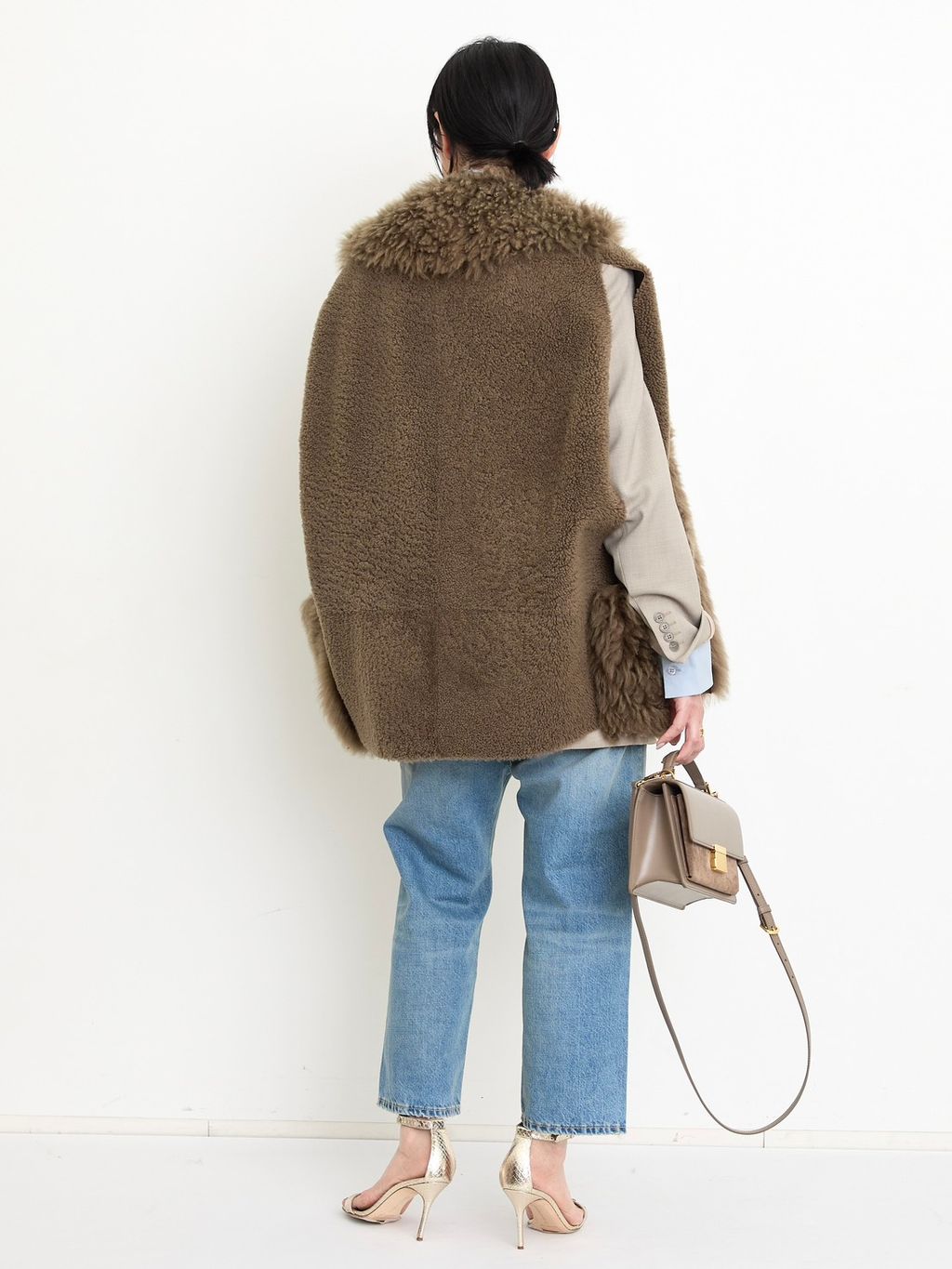 BLANCHA/ブランカ】 MOUTON VESTのコーディネートスナップ（STAFF.T