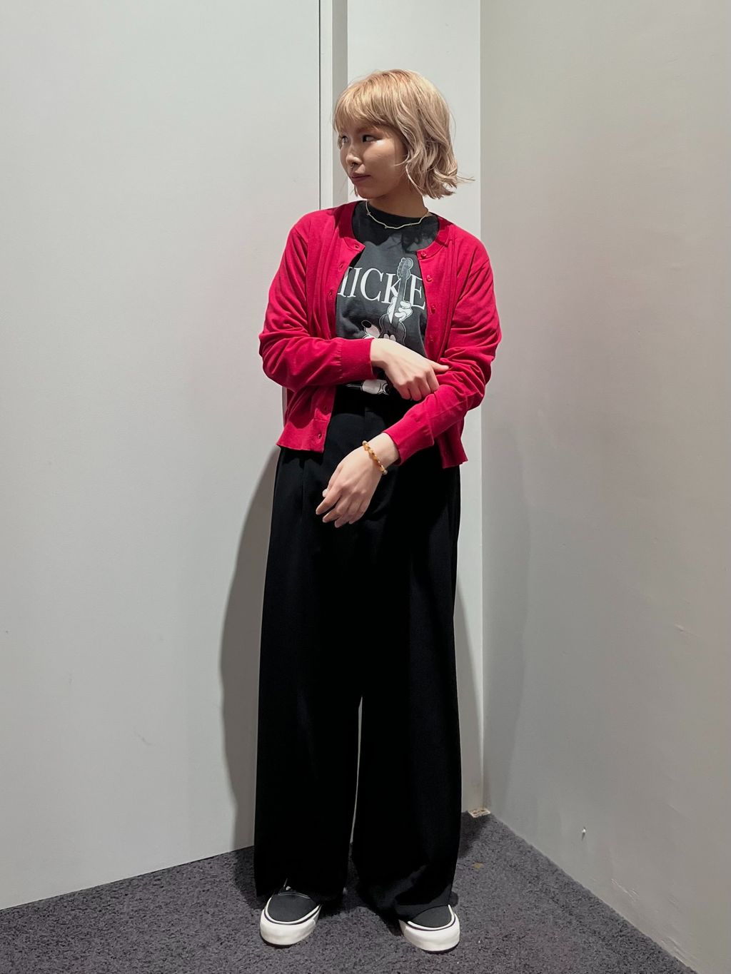 OUTDOOR PRODUCTS Usual Things