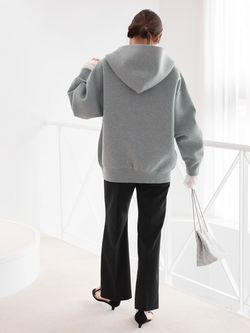 WEB限定追加》フーディーブルゾンのコーディネートスナップ（misato