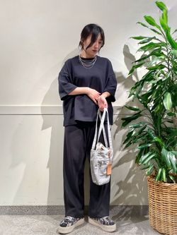journal standard luxeのコーディネートスナップ（R.T）｜journal