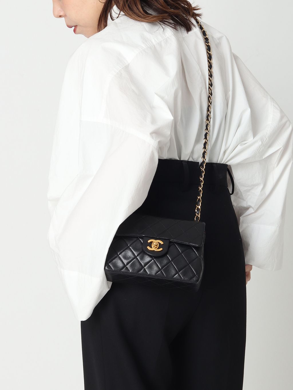 VINTAGE CHANEL/シャネル】 Matelasse チェーンショルダーバッグ 17の