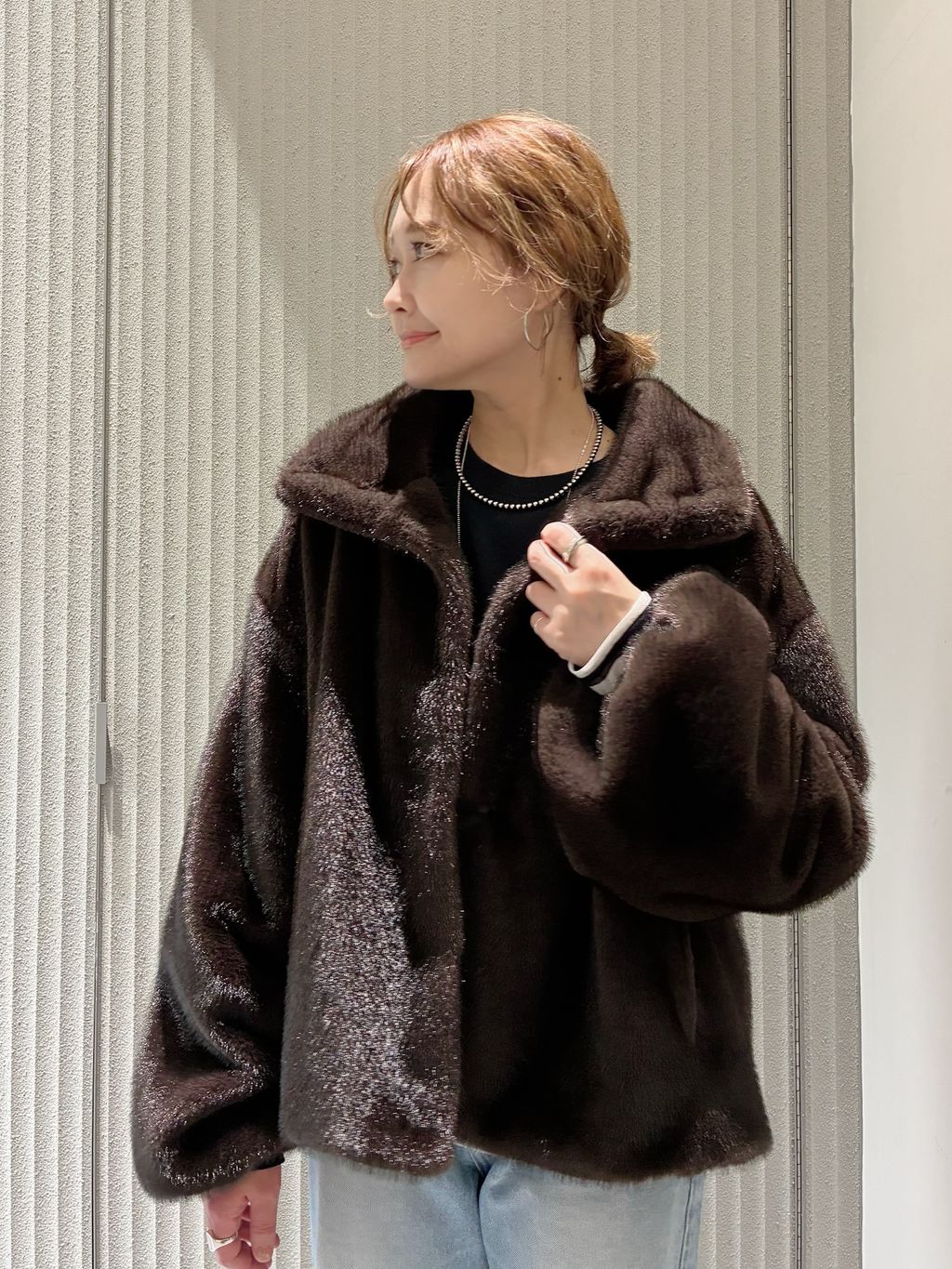 エコファースタンドカラーミドルブルゾンのコーディネートスナップ