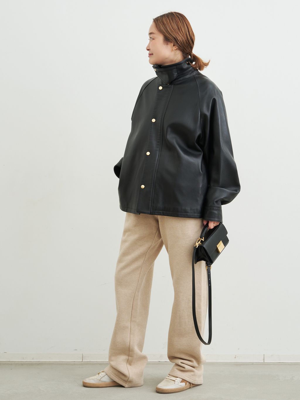 追加 CINQUANTA レザーブルゾンのコーディネートスナップ（MIZU