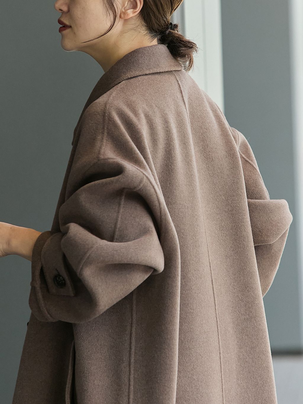 ヤクウールリバーバルカラーコートのコーディネートスナップ（sangu