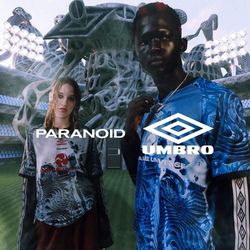 UMBRO Mサイズ PARANOID サッカーウェア 新品）UMBRO × PARANOID シェルチェック ナイロン ジャケット L umbro