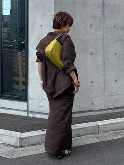 リネンストレッチIラインスカートのコーディネートスナップ（Rie 