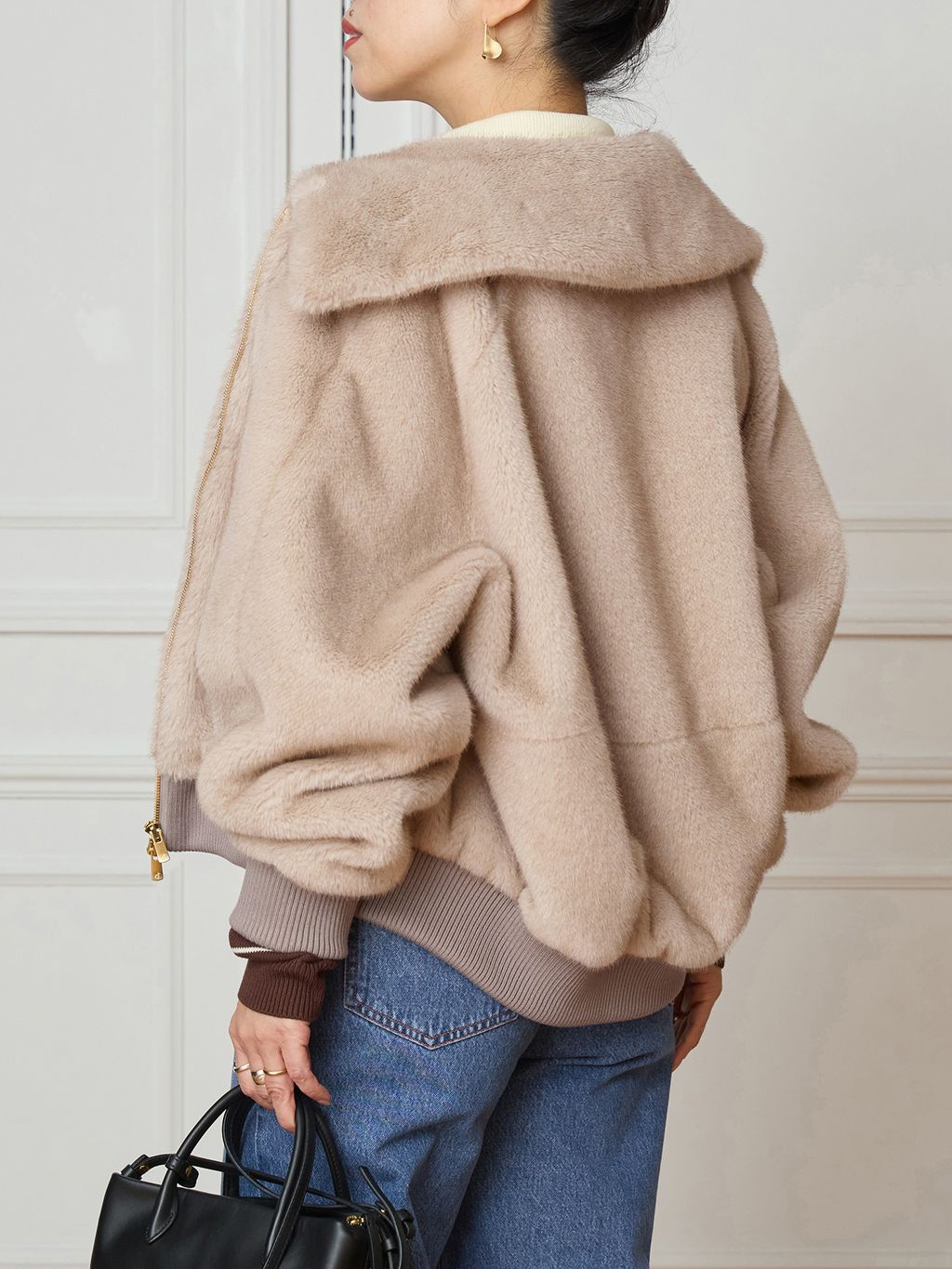 IENA LA BOUCLE ecoファーブルゾンのコーディネートスナップ（maru