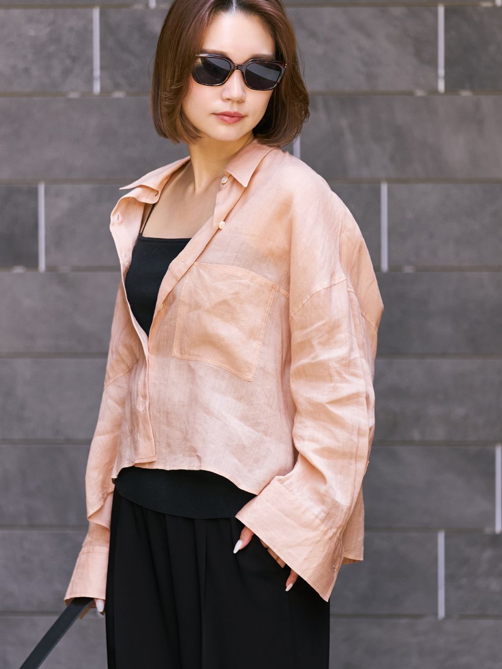 追加予約》RAMIE LYOCELL CROPPED シャツ 3のコーディネートスナップ