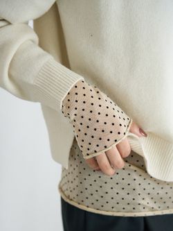 追加3》フロッキードット シアー プルオーバーのコーディネート