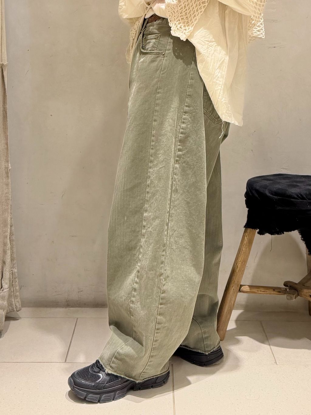 予約》ヴィンテージヘリンボン スウィッチパンツのコーディネート