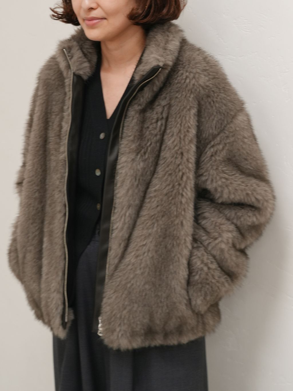 予約》フェイクファーブルゾンのコーディネートスナップ（honma 
