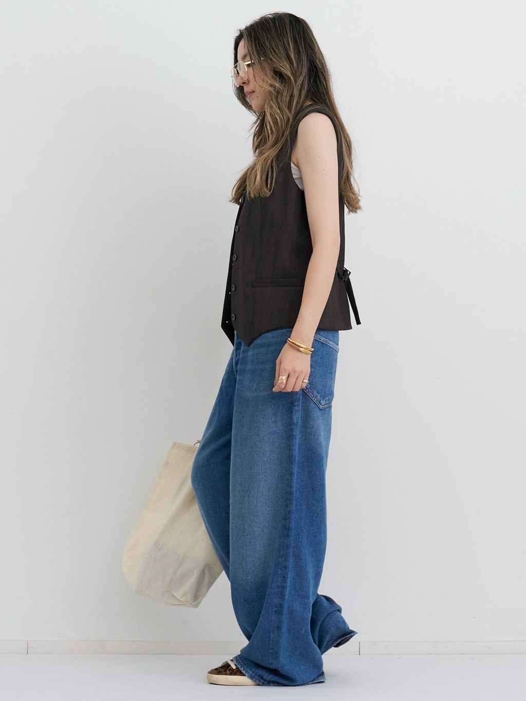 AGOLDE/エーゴールドイー】 ROUNDED BAGGYのコーディネートスナップ