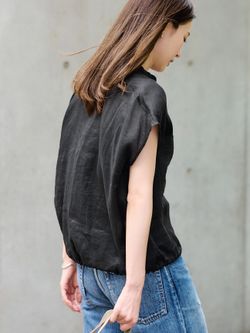 ≪WEB限定 / 予約≫フィブリルラミーキャップスリーブドロストシャツの