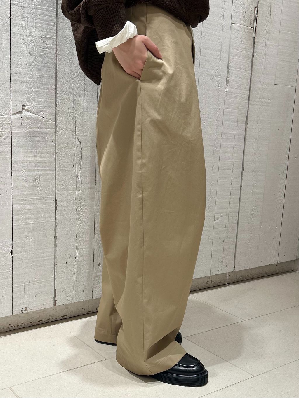 SUNDAY ハンサムチノパンツのコーディネートスナップ（N.H）｜journal