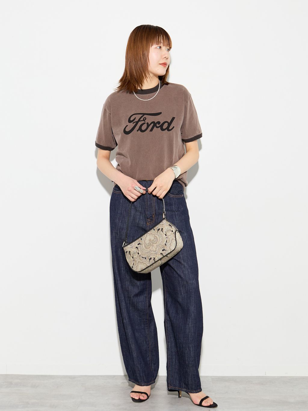 JOURNAL STANDARD L'ESSAGE