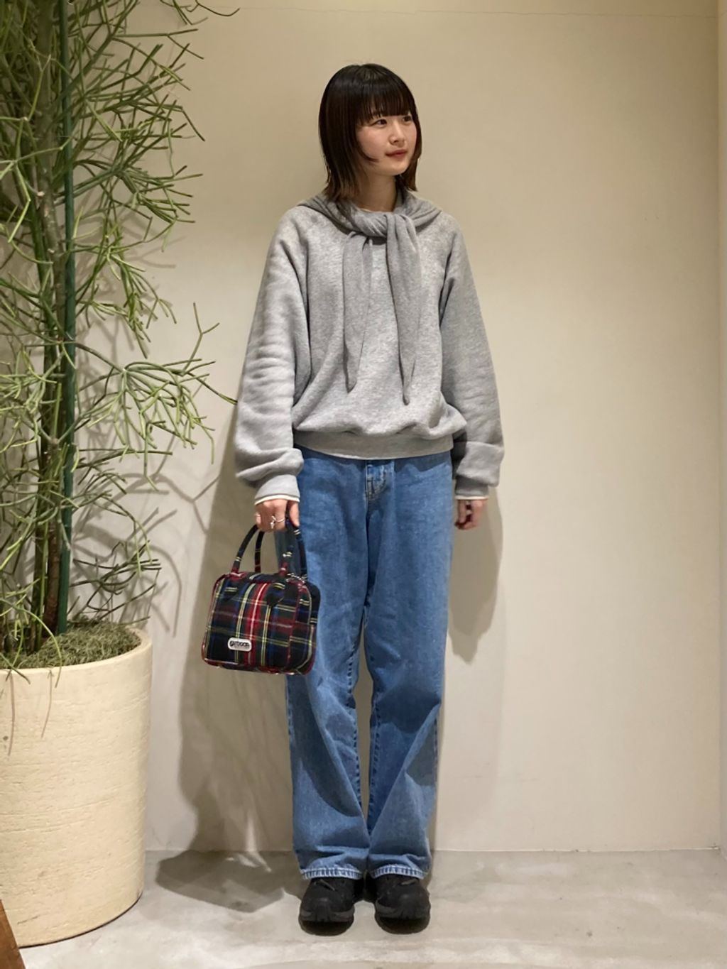 OUTDOOR PRODUCTS Usual Things