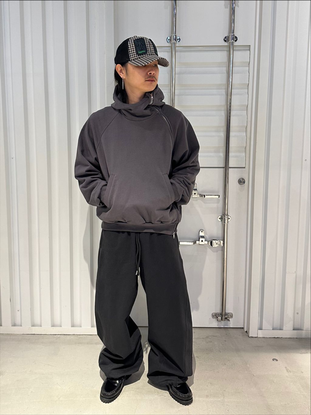 JOINT WORKS MENS