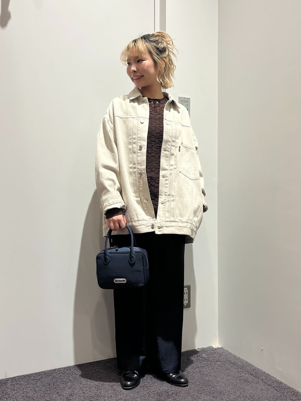 OUTDOOR PRODUCTS Usual Things