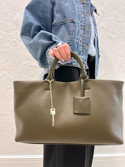 追加》Levi's/リーバイス SLOBE別注 BALLOON SLEEVE TRACKER デニム