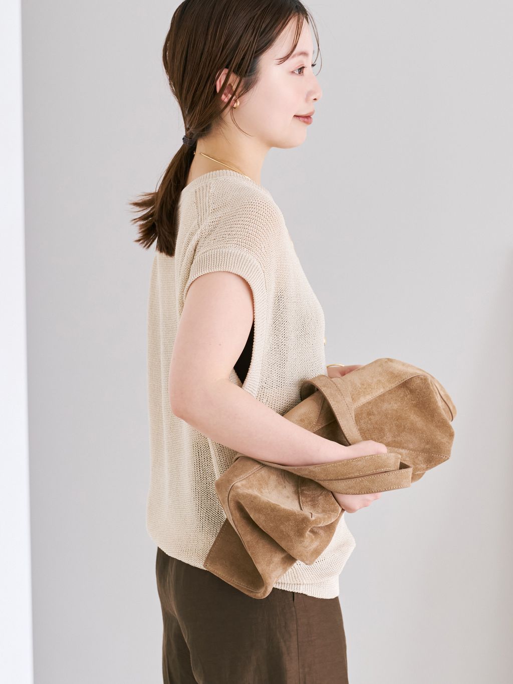 2WAY カタアゼ KNIT ベストのコーディネートスナップ（chihiro