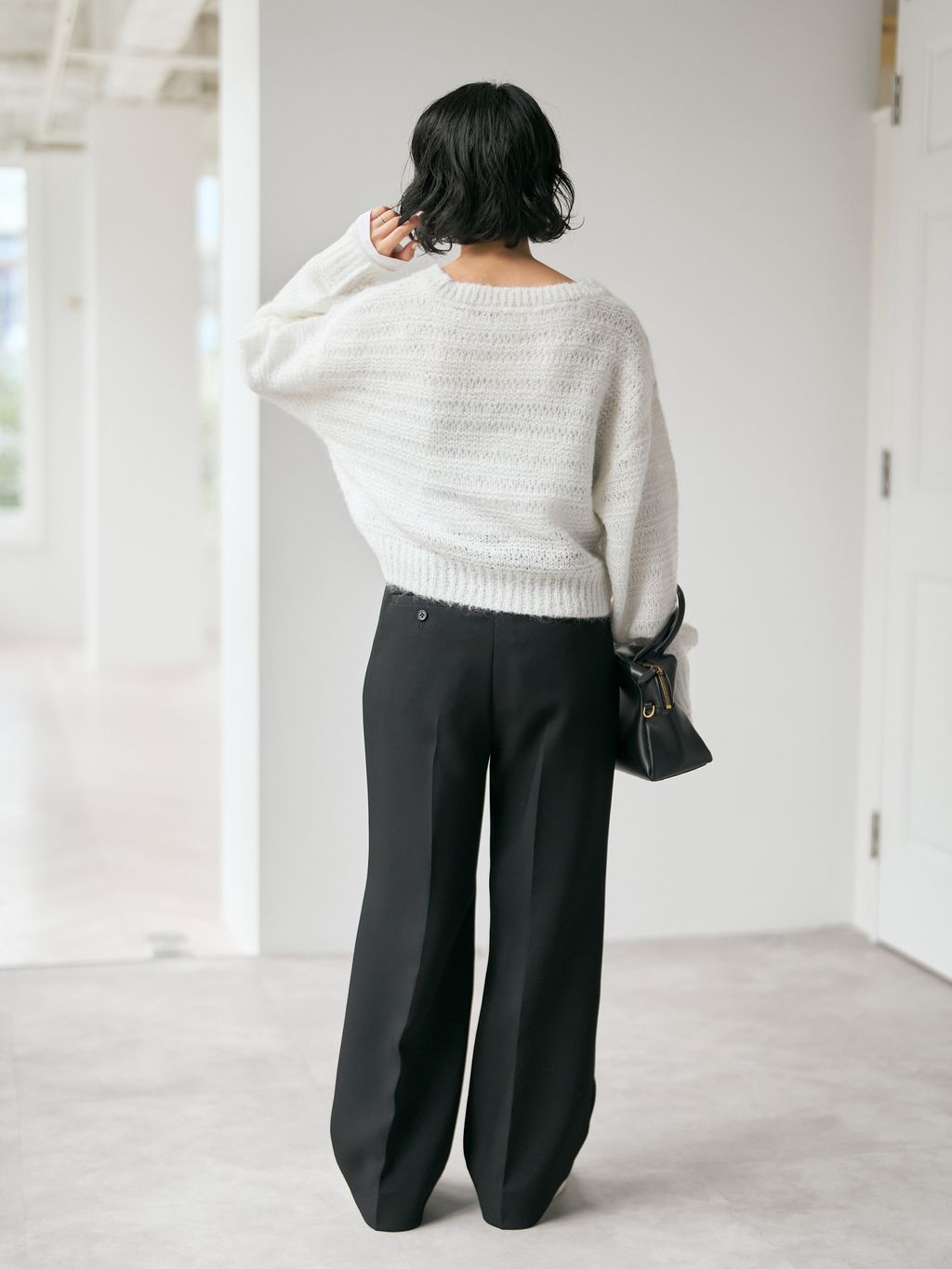 追加2》シアーボートネックプルオーバーのコーディネートスナップ