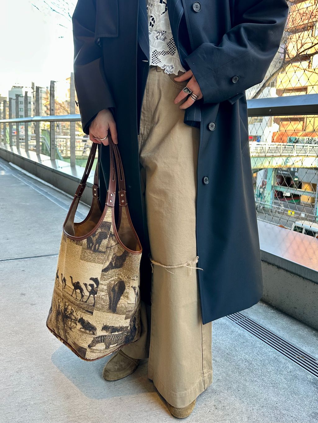 金子綾さん着用】【別注】Aquascutum×LESSAGE ステンカラーコートの