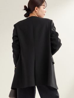 R'IAM シェイプノーカラージャケットのコーディネートスナップ（risa