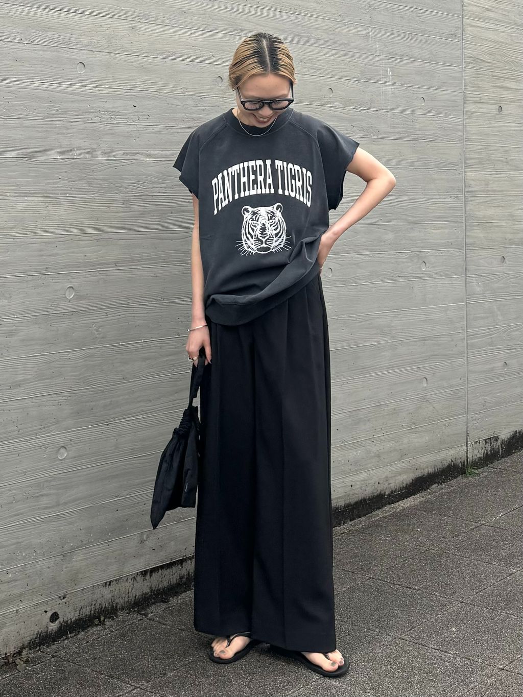 OUTDOOR PRODUCTS Usual Things