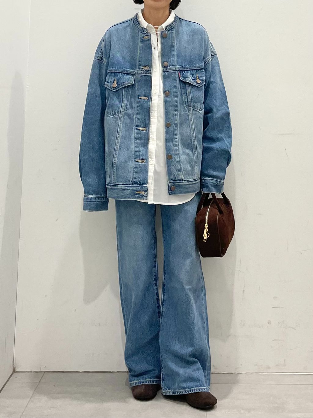 別注【LEVI'S】COLLARLESS XL TRUCKER：デニムジャケットの