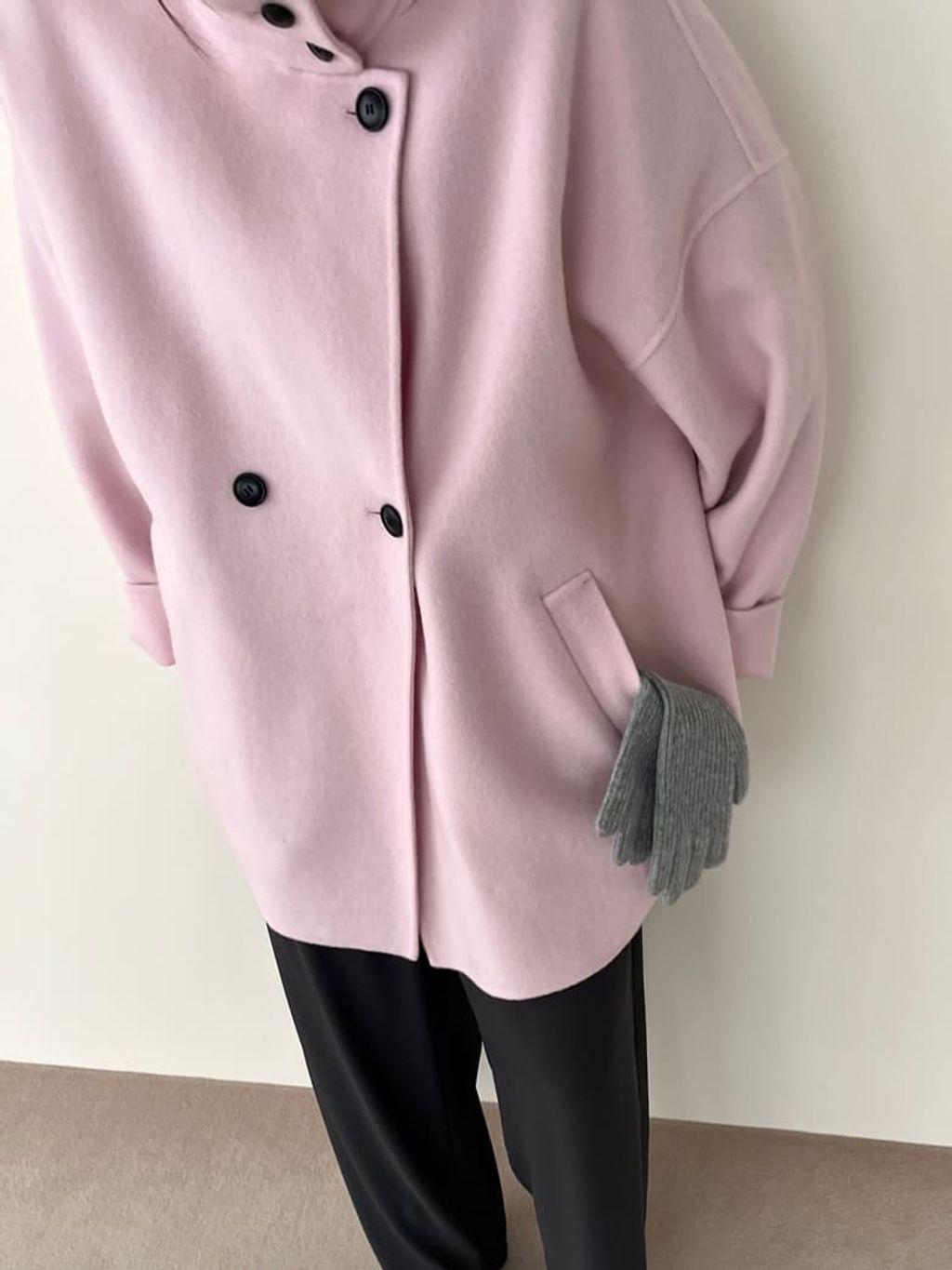 souple woolダブルフェイススタンドコートのコーディネートスナップ