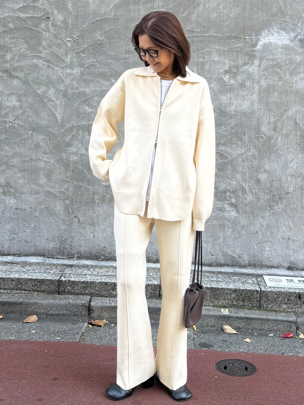 OUTDOOR PRODUCTS Usual Things