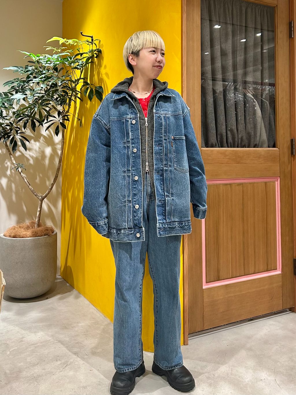 OUTDOOR PRODUCTS Usual Things