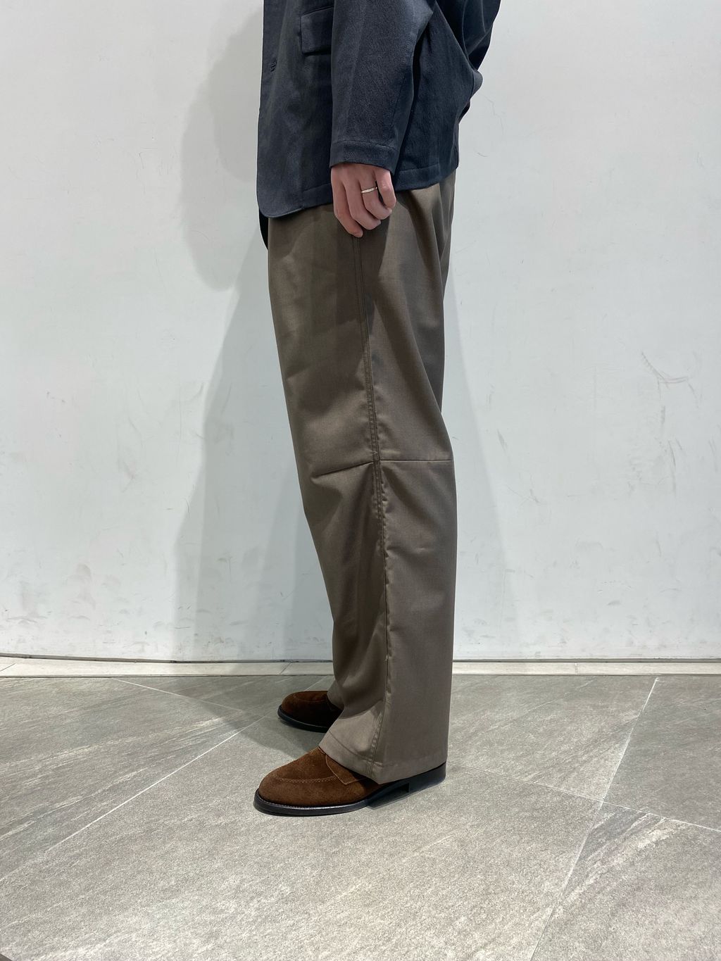 Gramicci / グラミチ 別注 ストレート タック スラックスの