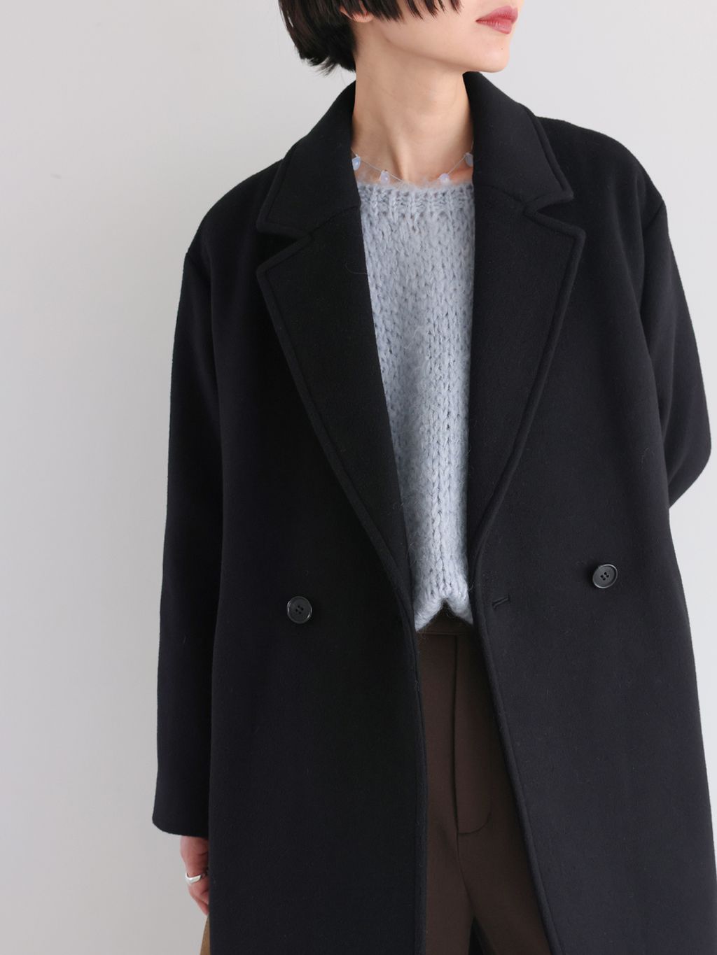 追加》スーパーファインビーバーチェスターコートのコーディネート