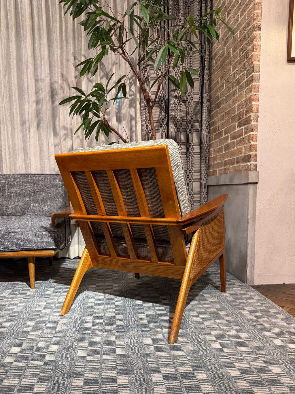大型商品》WICKER LOUNGE CHAIR ウィッカーラウンジチェアの