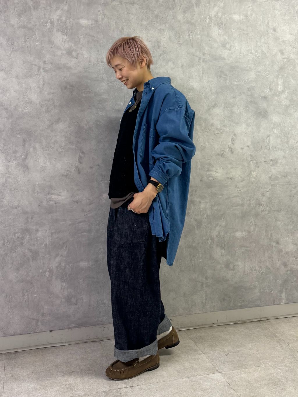 予約》10OZデニム ARMYビッグパンツのコーディネートスナップ（E.M