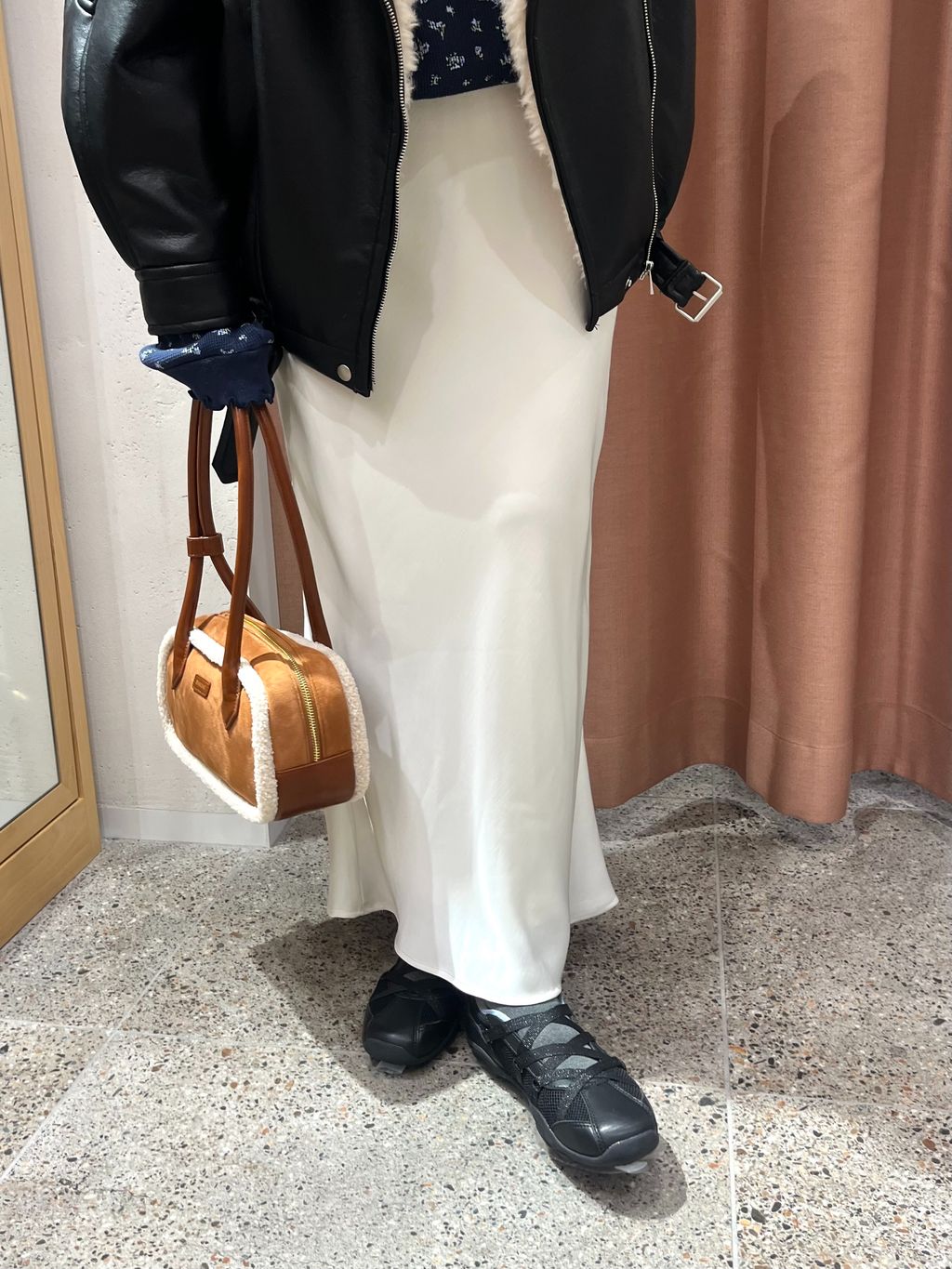 □FAKESHEARLING B3.5 RIDERS□のコーディネートスナップ（momoko）｜U