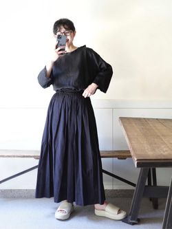 ソフトリネン タックフリルブラウスのコーディネートスナップ（KS