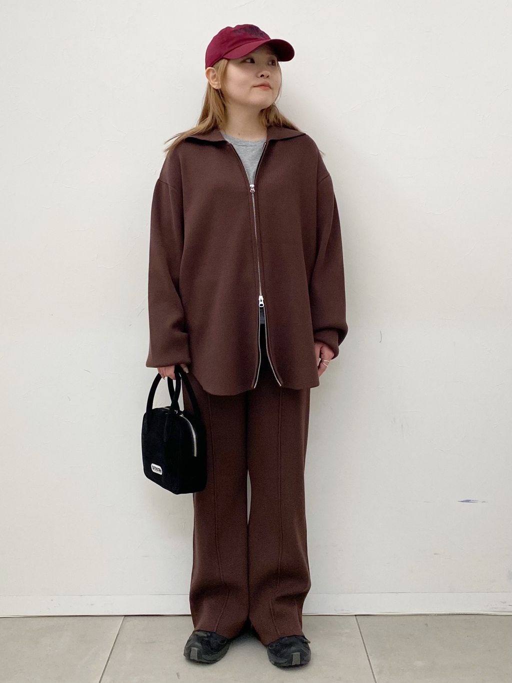 OUTDOOR PRODUCTS Usual Things