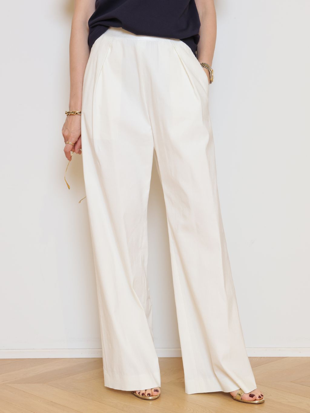 STRETCH TWILL タックパンツのコーディネートスナップ（MUSE）｜MUSE