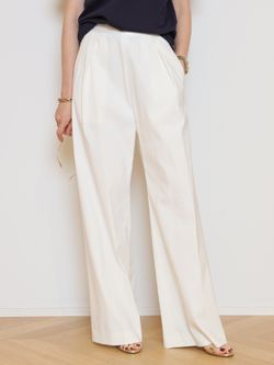 STRETCH TWILL タックパンツのコーディネートスナップ（MUSE）｜MUSE