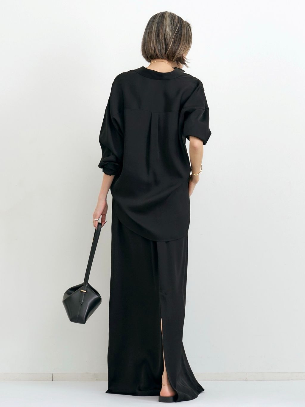 Washable Silk Shirtのコーディネートスナップ（STAFF.S）｜L