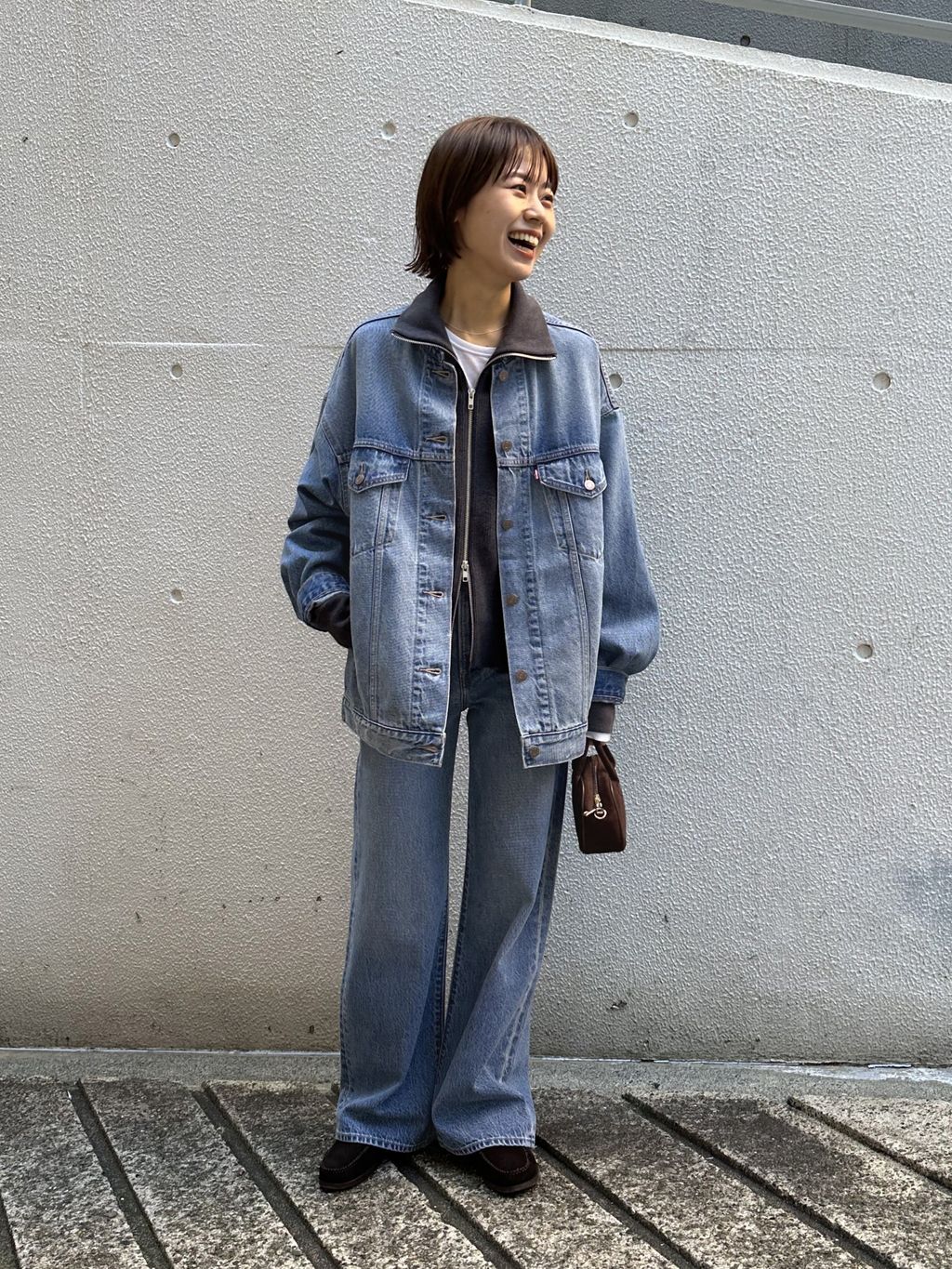 予約》［26SS新作］別注【LEVI'S】COLLARLESS XL TRUCKER：デニム