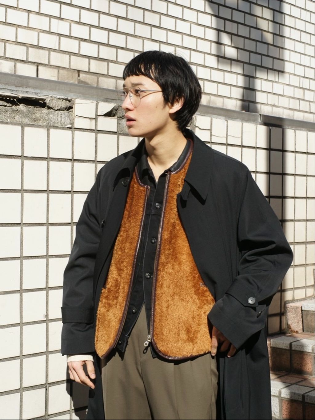 パイピング ファー ベストのコーディネートスナップ（りんたろう